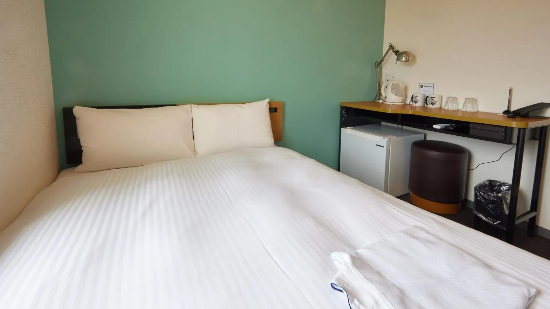 8 Hotel Shonan Fujisawa